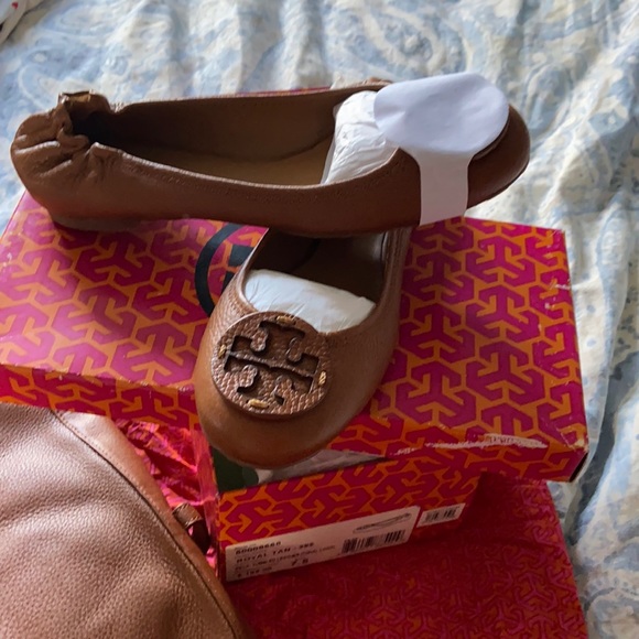 COPY - COPY - Tory Burch Ballet Shoes - Picture 1 of 7
